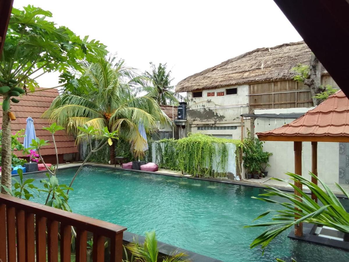 Talent Sunset Villa กิลิไอร์ ภายนอก รูปภาพ