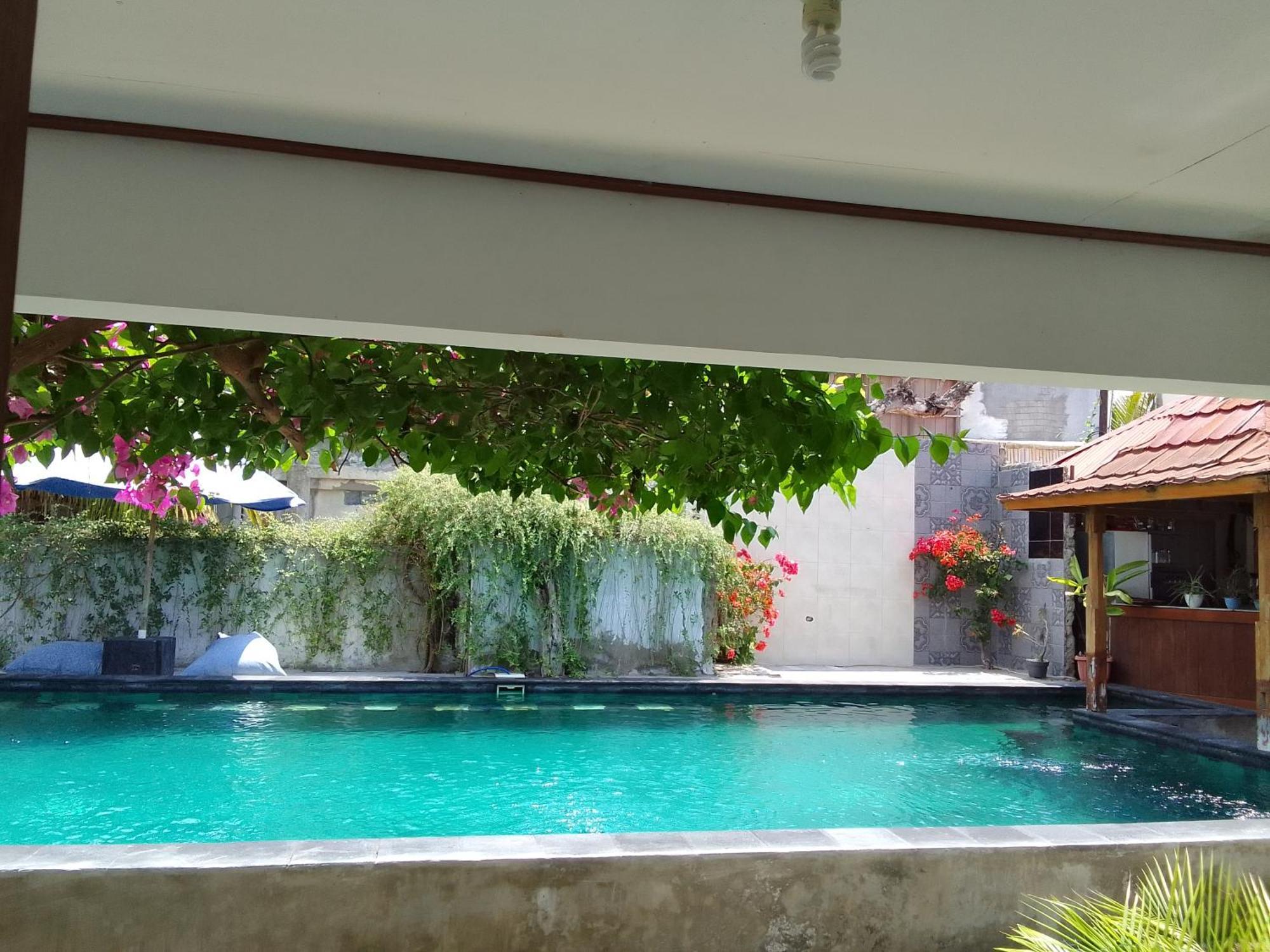 Talent Sunset Villa กิลิไอร์ ภายนอก รูปภาพ
